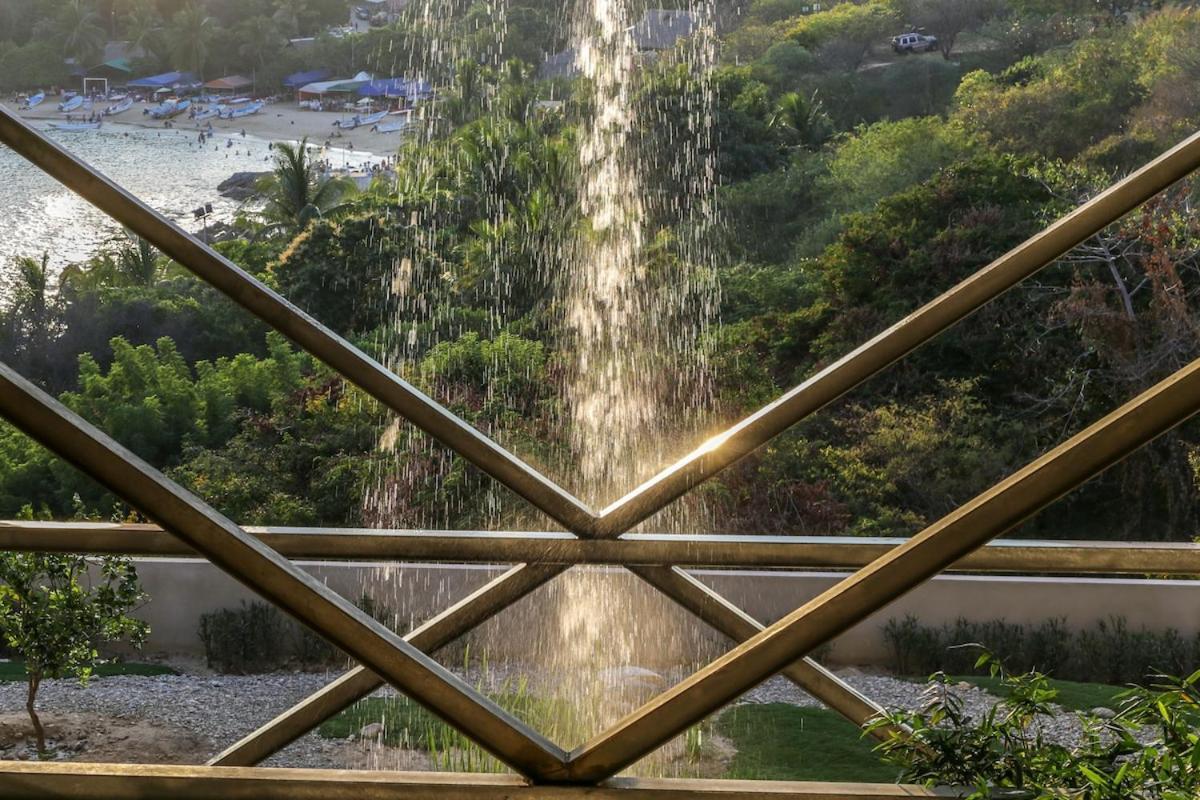 ホテル Casa Cascada - Adults Only プエルト・エスコンディード エクステリア 写真
