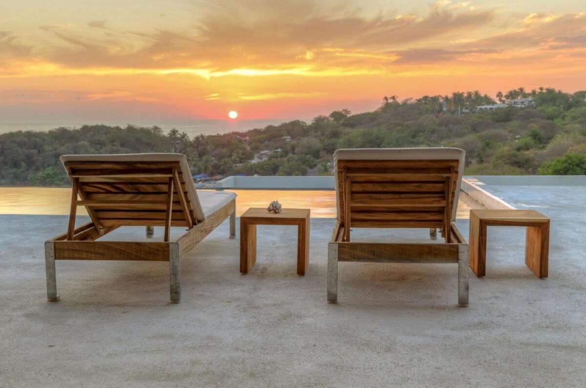 ホテル Casa Cascada - Adults Only プエルト・エスコンディード エクステリア 写真